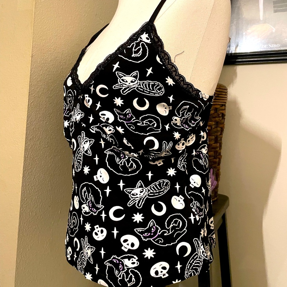 KiLLSTAR black Cami blouse